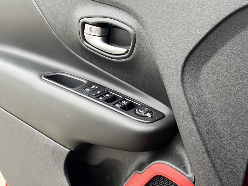 2019 Jeep Renegade Trailhawk