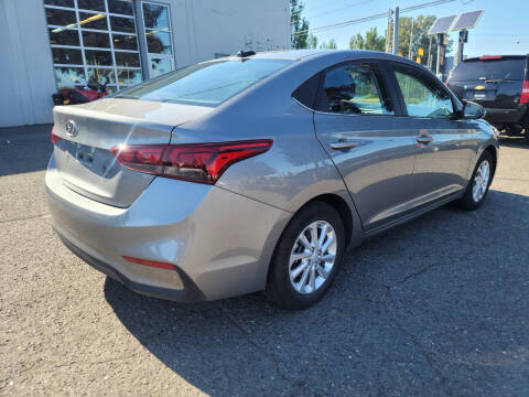 2022 Hyundai Accent SEL