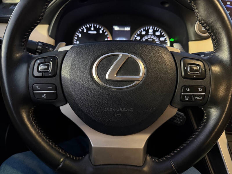 2019 Lexus NX 300