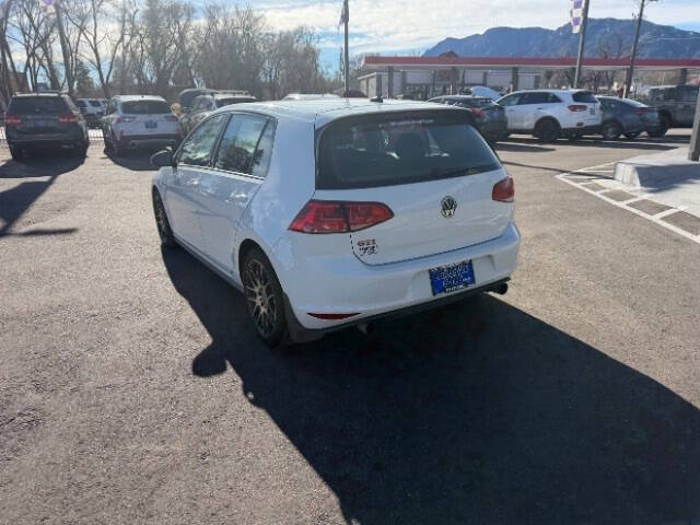 2016 Volkswagen Golf GTI SE