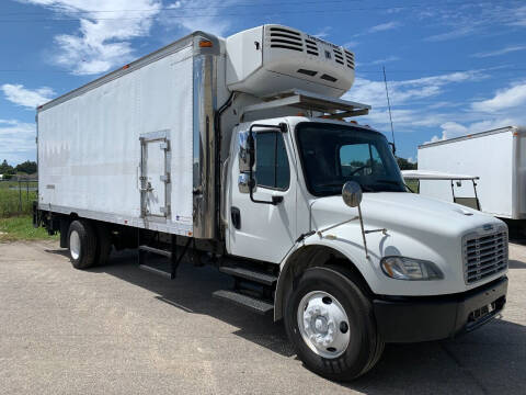 2013 Freightliner M2 106