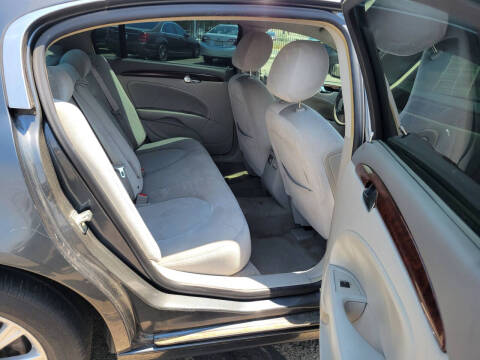 2011 Buick Lucerne CX