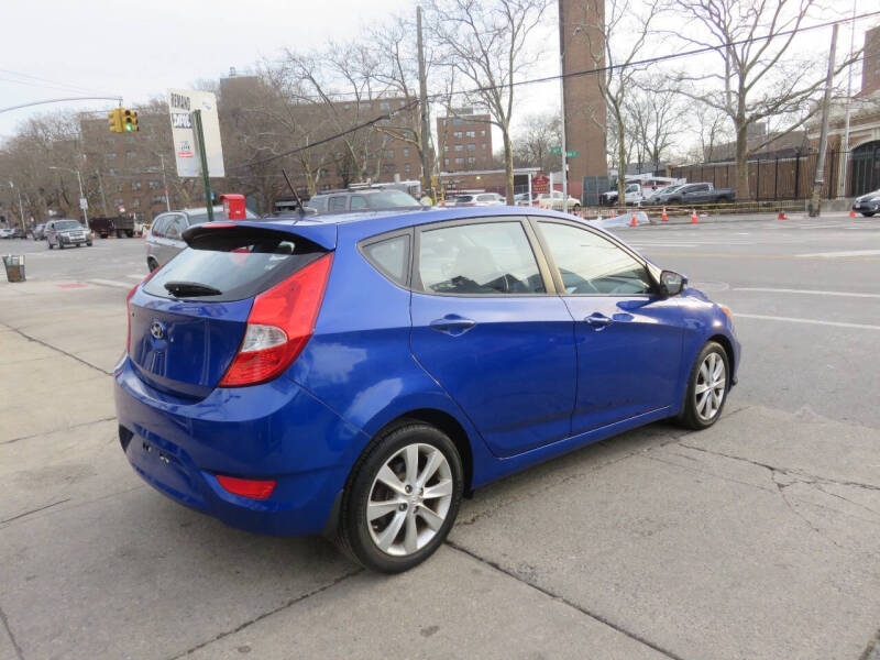 2014 Hyundai Accent SE