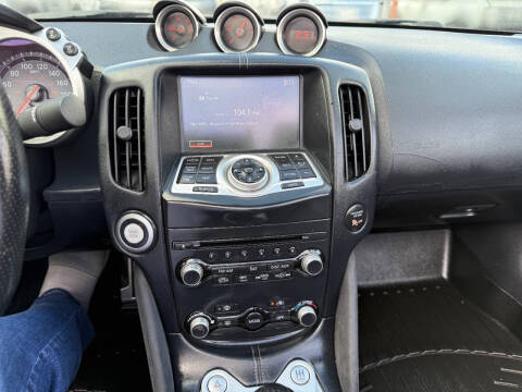 2010 Nissan 370Z Roadster Touring