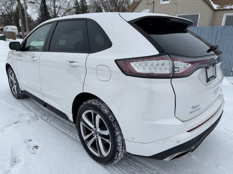 2017 Ford Edge Sport