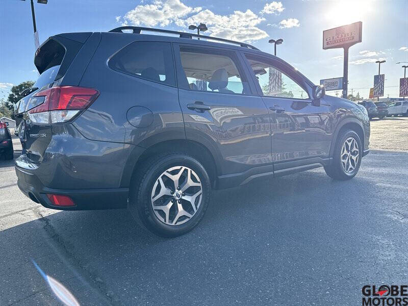2022 Subaru Forester Premium