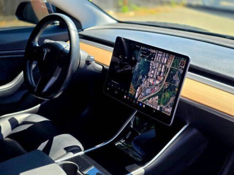 2018 Tesla Model 3 Mid Range
