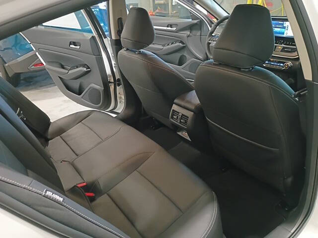 2025 Nissan Altima 2.5 SL