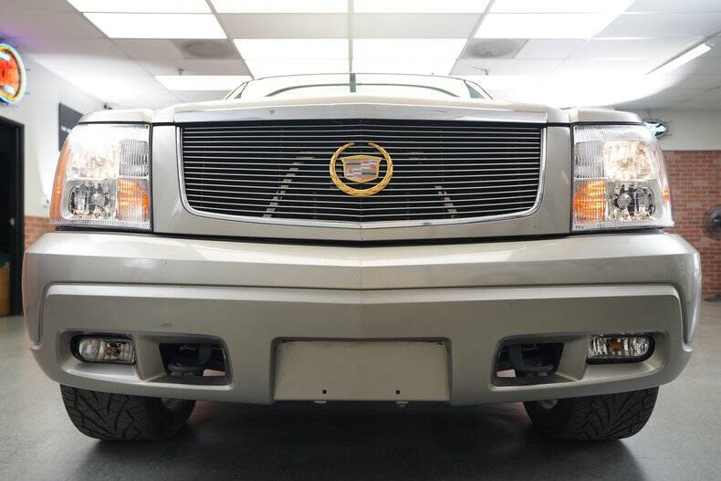 2002 Cadillac Escalade