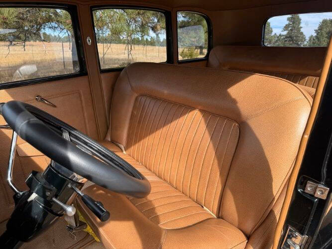 1932 Ford Model 18