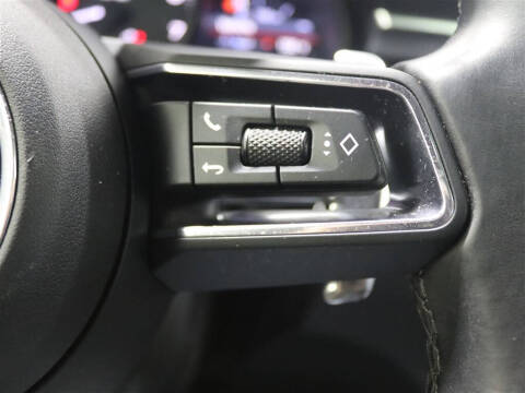 2022 Porsche Macan