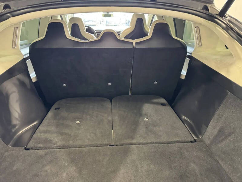 2018 Tesla Model X 75D