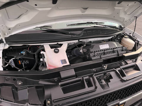 2024 Chevrolet Express 2500