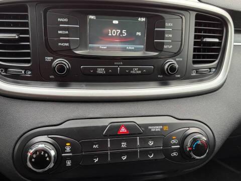 2018 Kia Sorento LX V6