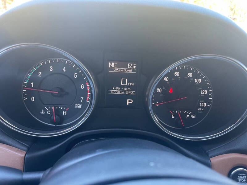 2011 Jeep Grand Cherokee Overland