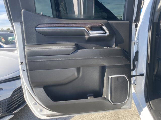 2022 GMC Sierra 1500 Elevation Standard