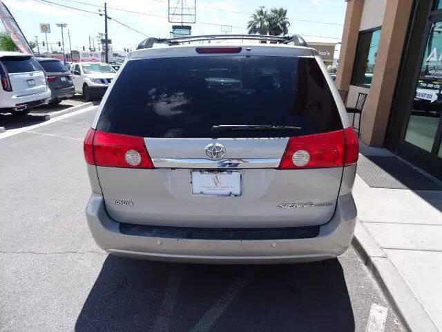 2008 Toyota Sienna
