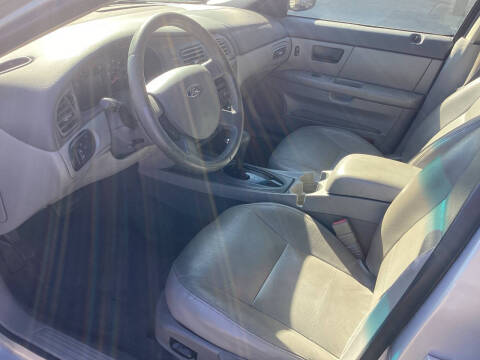 2004 Ford Taurus SES