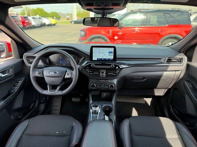 2026 Ford Escape ST-Line Select