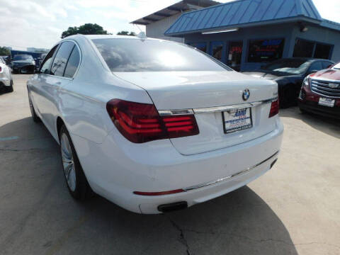 2015 BMW 7 Series 740i