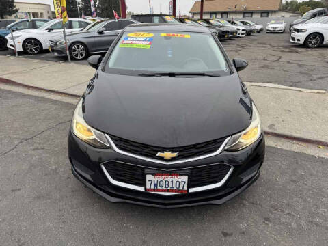 2017 Chevrolet Cruze LT Auto