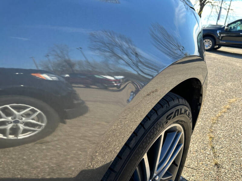 2019 Ford Edge Titanium