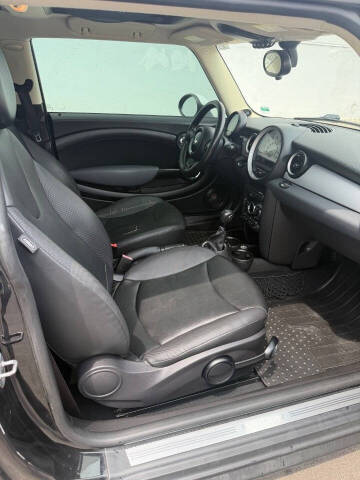 2011 MINI Cooper