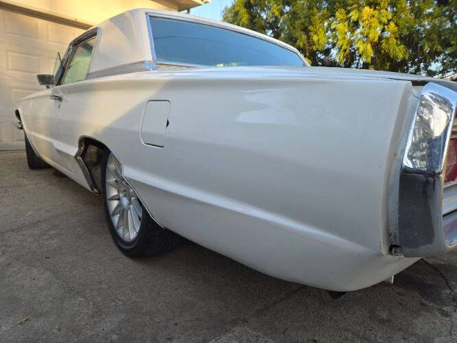 1966 Ford Thunderbird