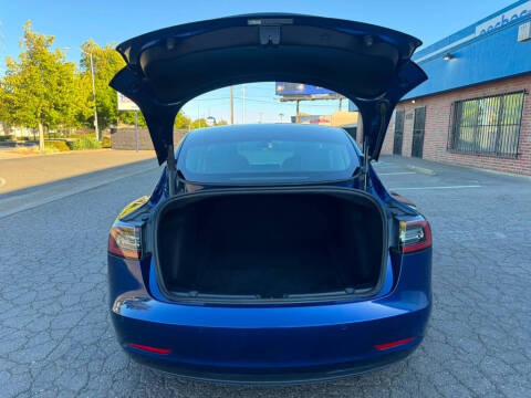 2021 Tesla Model 3 Standard Range Plus