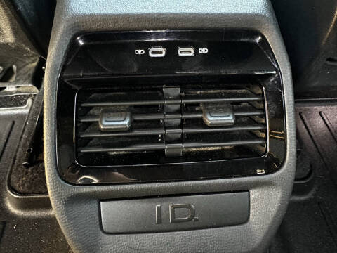 2021 Volkswagen ID.4 Pro