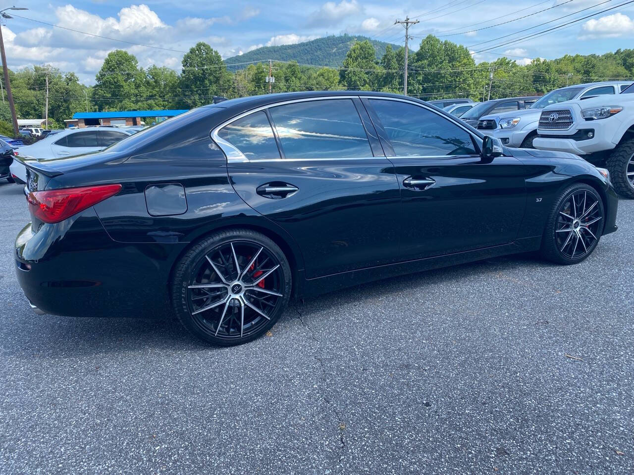 2014 INFINITI Q50 for sale at Driven Pre-Owned in Lenoir, NC