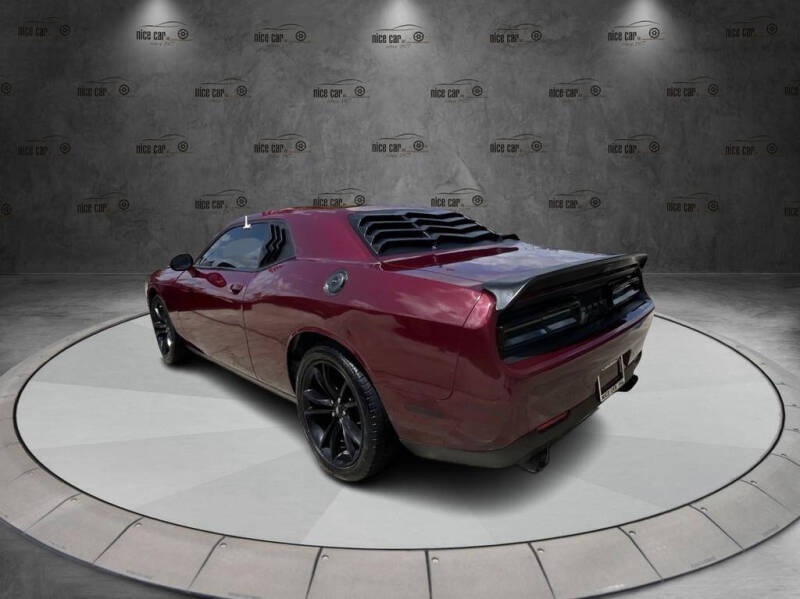 2018 Dodge Challenger SXT