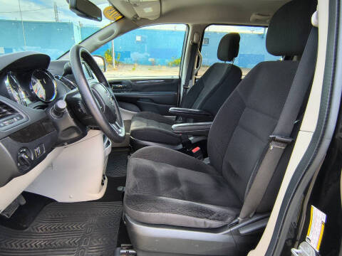 2018 Dodge Grand Caravan SE