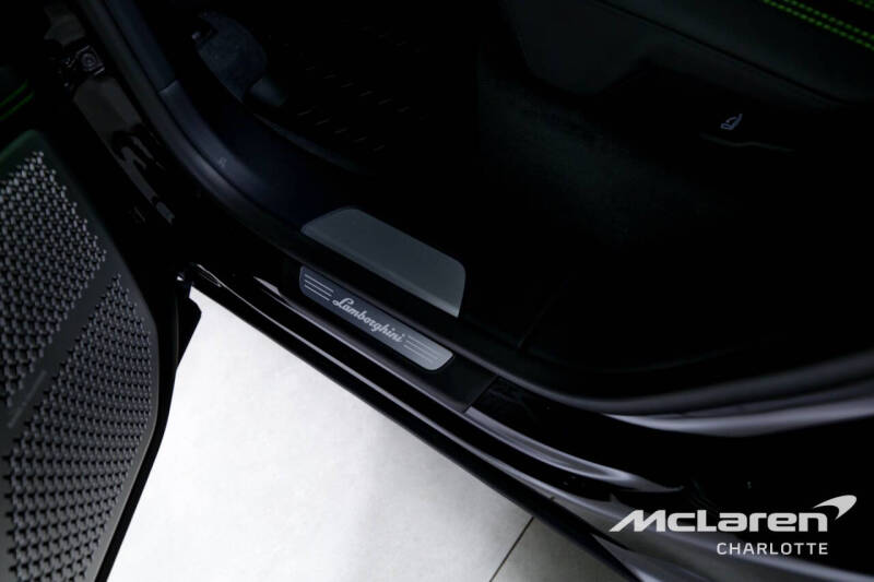 2022 Lamborghini Urus