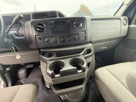 2014 Ford E-Series E-250