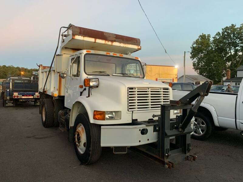 2001 International dump truck for sale at Virginia Auto Mall in Woodford VA