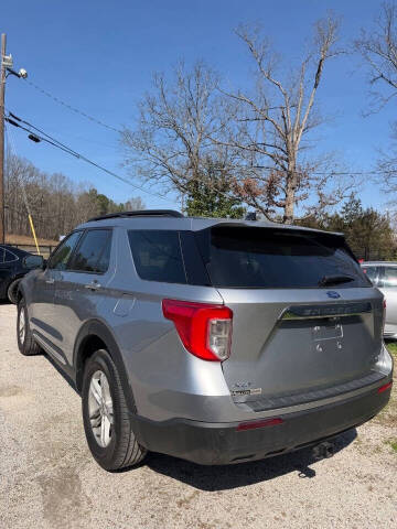 2024 Ford Explorer XLT