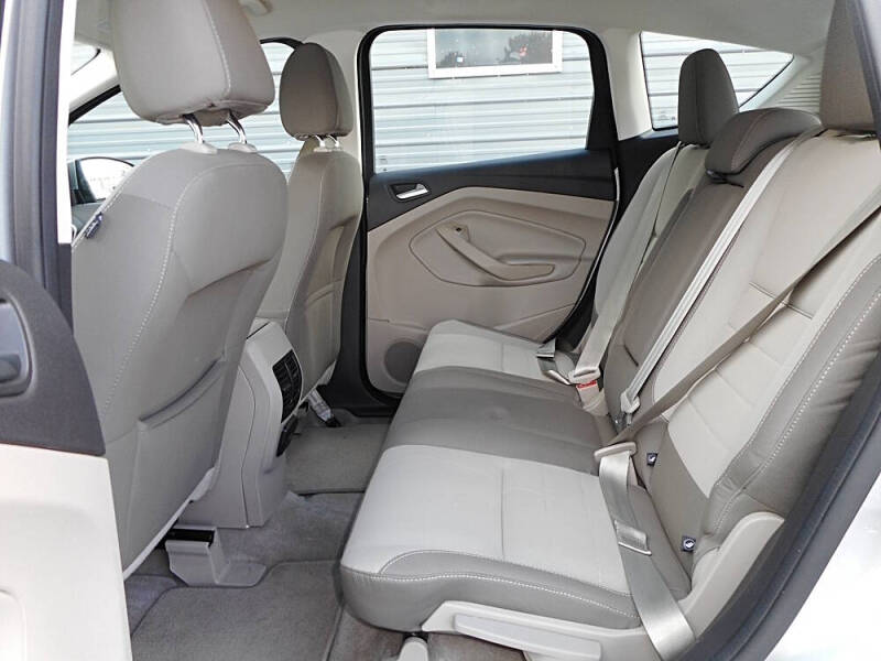 2013 Ford C-MAX Hybrid SE