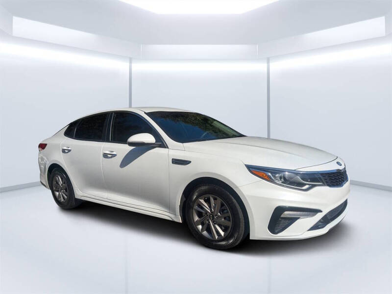 2020 Kia Optima LX