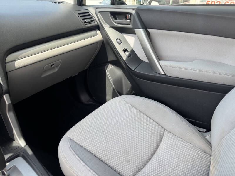 2015 Subaru Forester 2.5i
