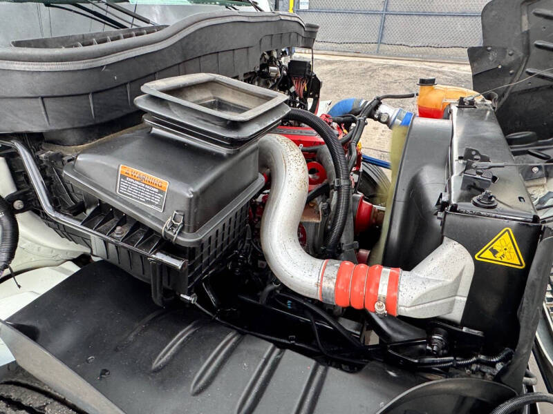 2020 International MV607