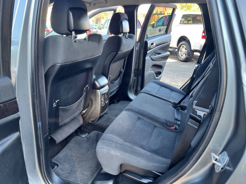 2012 Jeep Grand Cherokee Laredo