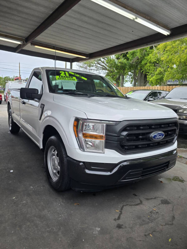 2021 Ford F-150 XL's photo