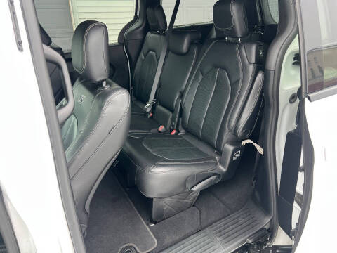 2019 Chrysler Pacifica Touring L
