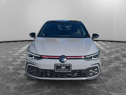 2024 Volkswagen Golf GTI 380 SE