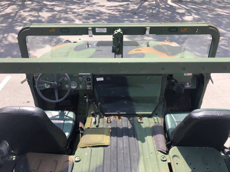 2009 AM General TRUCK