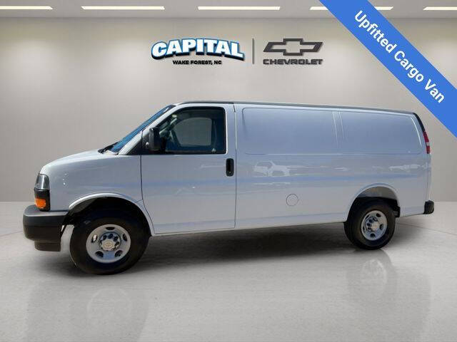 2025 Chevrolet Express 2500