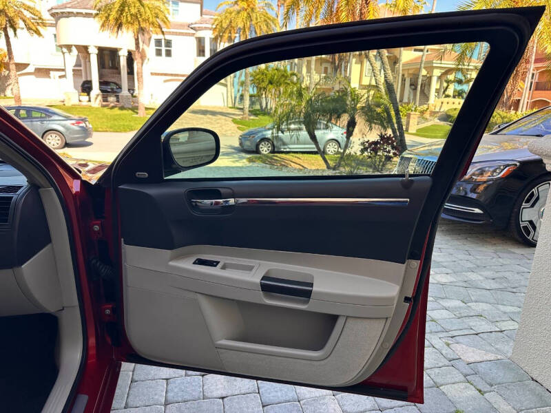 2006 Chrysler 300 C