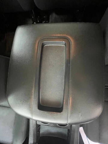 2012 Chevrolet Avalanche LS