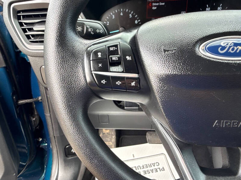 2020 Ford Escape SE
